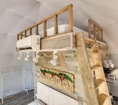 Сфера Сатурн с 2 двуспальными кроватями в Атмосфера Селигер