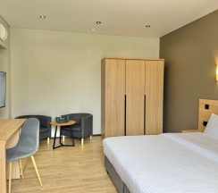 Стандарт с балконом в Вертикаль