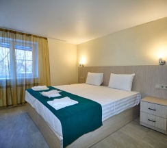 СТАНДАРТ с отдельным входом и ТЕРРАСОЙ в MaxxRoyal