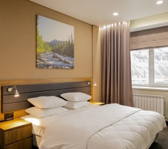 4-комнатные апартаменты люкс проспект Ленина 8 в Кольский