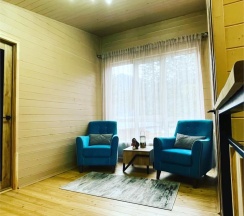 Двухэтажный коттедж в Архыз