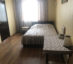 Стандартный Двухместный Номер с 1 двуспальной кроватью в Артик