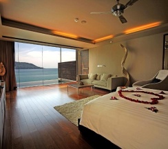 Люкс Grand с видом на бассейн в Impiana Private Villas Kata Noi