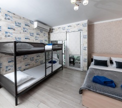 Четырехместный Стандартный номер с двухъярусной кроватью в гостевом доме SV на 3 этаже в Милка