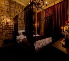 Граф Дракула в Mysterio hotel