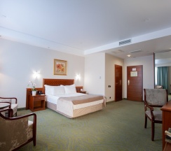 DELUXE QUEEN PREMIUM в Видгоф