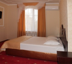 Семейный двухкомнатный номер с балконом в Премьер