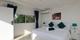 Карон: Вилла/Бунгало Kata White Villas