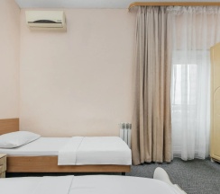 Четырёхместный номер Classic с видом на горы в Green rent