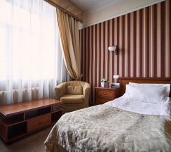 Стандарт Комфорт с односпальной кроватью в Центральный by USTA Hotels