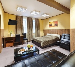 Семейный в Аллис-холл