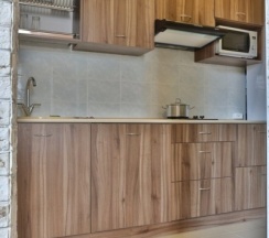 Двухкомнатные апартаменты с кухней в Лиманский