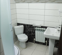 4-х местн. номер в домике у бассейна № 12,№14,№16,№18,№20 в Горные Забавы
