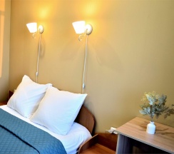 №10. Семейный номер с двуспальной кроватью и видом на Байкал в Прибой