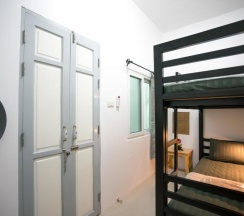 Двухместный номер Standard двухъярусная кровать в D-hub Hostel