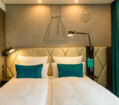 Одноместный номер Standard двуспальная кровать в Motel One Munich - Parkstadt Schwabing