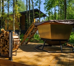 Улучшенный дом с двумя спальнями и купелью в Opushka house Новожилово