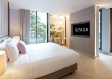 Одноместный люкс Deluxe двуспальная кровать в The Quarter Ploenchit by UHG