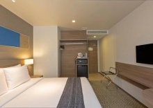 Двухместный номер Standard 2 отдельные кровати в Holiday Inn Express Bangkok Sathorn, an IHG Hotel