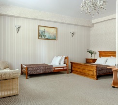 Номер студия семейный в Love story