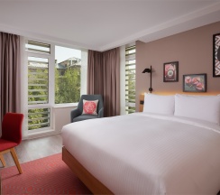 Стандартный номер с кроватью Queen size в Hampton by Hilton Moscow Rogozhsky Val