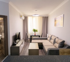 Двухместный люкс двуспальная кровать в Отель Downtown Suites Hotel Yerevan