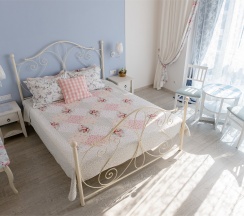 Двухместный Делюкс с 1й кроватью или 2мя отдельными кроватями, вид на город в Прованс