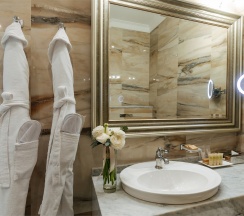 Джуниор Сюит в Вега Измайлово