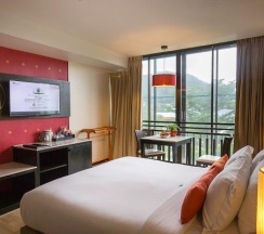 Номер Семейный в Deevana Plaza Phuket