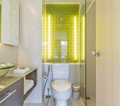 Апартаменты с балконом и с видом на бассейн в Апартаменты Grande Carribean sea view Jomtien beach