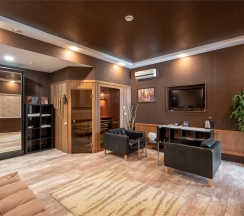 Люкс с сауной в New Day