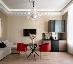 Королева в Agent flat