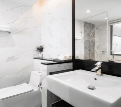 Двухместный номер Grand Deluxe двуспальная кровать в The Marina Phuket Hotel