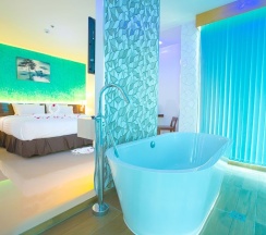 Номер Deluxe с балконом в The Forest Hotel Pattaya