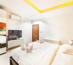 Коттедж с видом на бассейн в Отель The Oriental Beach Pearl