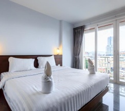 Двухместный номер Deluxe двуспальная кровать в 7Q Bangla Hotel