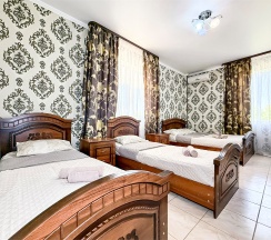 Комфортный 4 х местный номер в Дружба