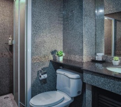 Двухместный номер Superior с видом на город двуспальная кровать в The Step Sathon