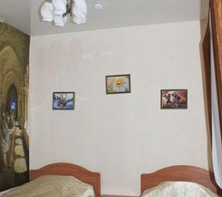 2-комнатный номер люкс с 3 односпальными и 1 двуспальной кроватью в Регион 86