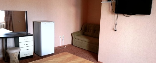 Двухместный номер Comfort с балконом двуспальная кровать в Априори
