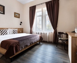 Двухместный номер Comfort с видом на город двуспальная кровать в Галерея