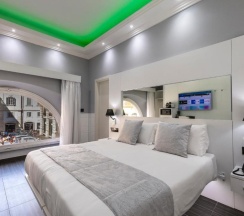 Двухместный номер Deluxe двуспальная кровать в THE ONE Boutique Hotel & SPA Rome