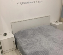 Коттедж с 2 комнатами с балконом и с красивым видом из окна в Таунхаус "Мечта"