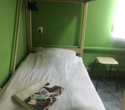 Кровать в общем номере (мужской номер) в Лайм