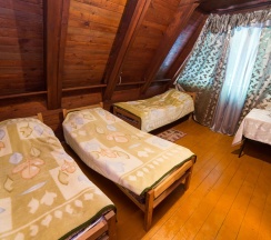 Эконом 3-х местный в Золотая бухта