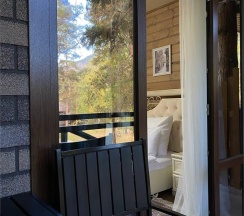 Номер улучшенный стандарт с 1 двуспальной кроватью с балконом в Konak house