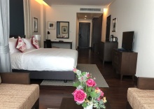 Двухместный номер Premier двуспальная кровать в The Rose Residence Bangkok