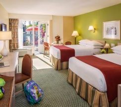 Двухместный номер Economy корпуса 3-6 (2 отдельные кровати) в Howard Johnson by Wyndham Anaheim Hotel and Water Playground