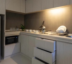 Люкс с 2 комнатами в Kantary Bay Hotel, Phuket