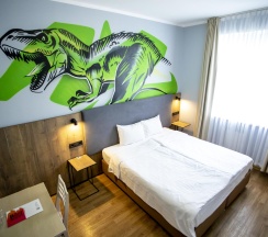 Трехкомнатный стандарт с видом на горы в Ays Design Hotel
